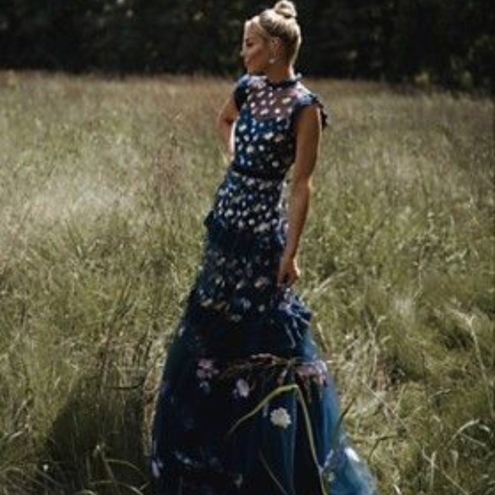 NWT Embroidered Maxi Dress Gown Size S